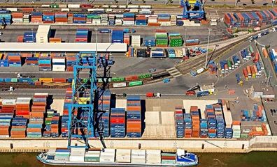 海运拼箱与亏舱费详解 降低运输成本的关键知识